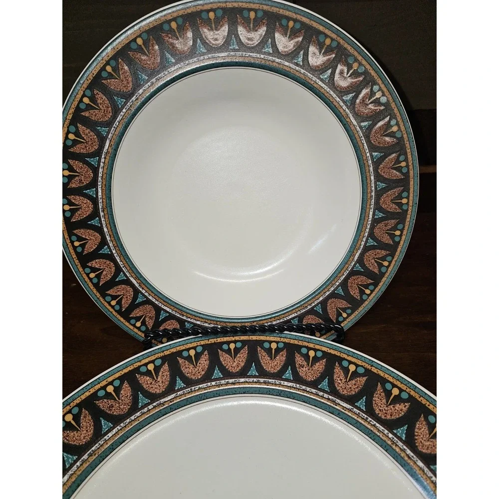 Mikasa Intaglio BAVARIA CAC63‎ 1 Place Setting Dinnerware 5 pc Stoneware Autumn